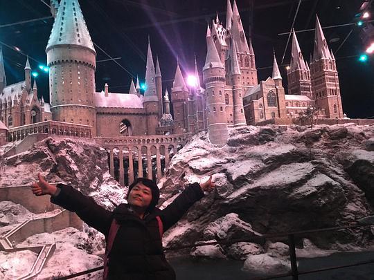 伦敦公主吃瓜,宫廷中的甜蜜消暑时光