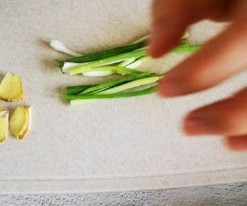 吃完虾吃哈密瓜拉肚子